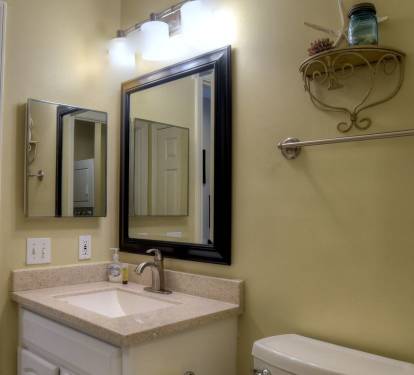 Hall door to half/guest bathroom
