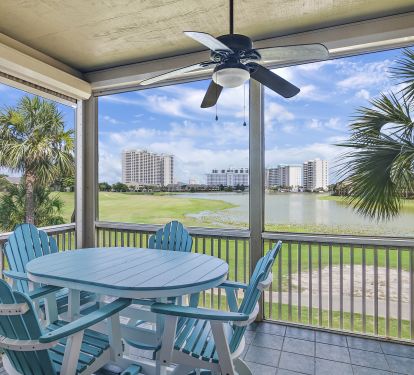 Dining deck off living area