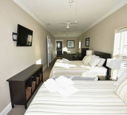BEDROOM-2 QUEENS/SITTING AREA-SOFA BED &amp; 2 CHAIRS/EN-SUITE-DOUBLE SINK VANITY 