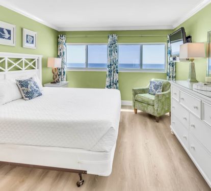 King master suite with views as far as the eye can see!