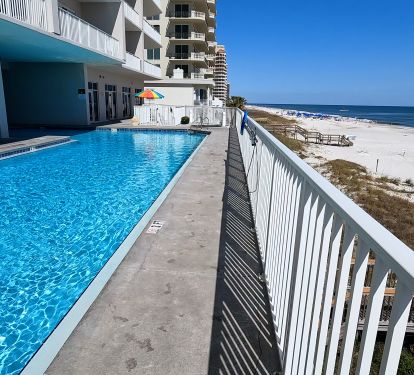 Windemere Resort Beachfront Pool