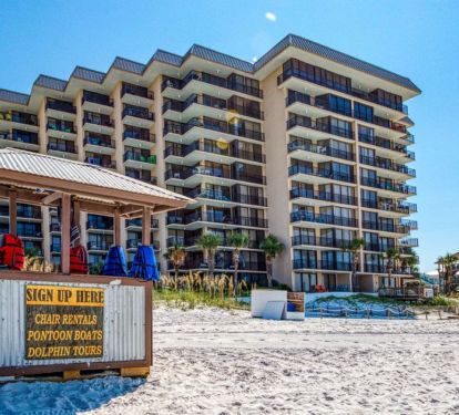 Beach service to get your beach chairs included with your stay 