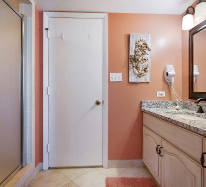 guest bath with shower