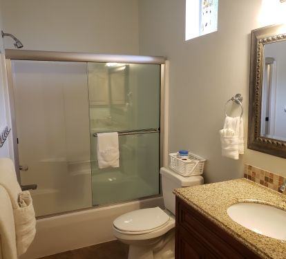 Second floor upgraded FULL bath with tub/shower combination