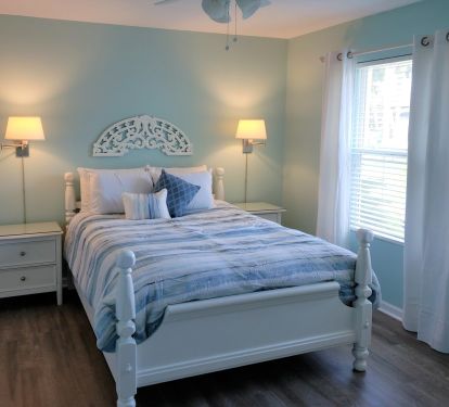 Queen size bedroom