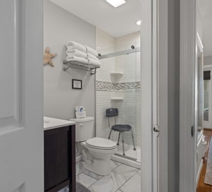 Lower Full Bathroom