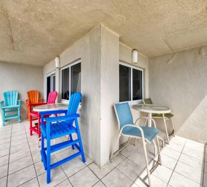 Wrap around Balcony