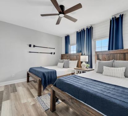 Cozy and Spacious Bedroom arrangement