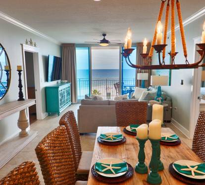 Enjoy your meal with a beautiful view.