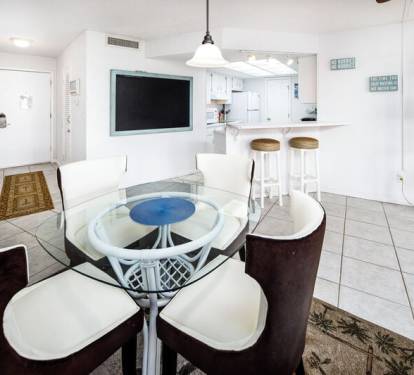 Dining Area - 
El Matador Resort, Okaloosa Island Fort Walton Beach Vacation Rentals