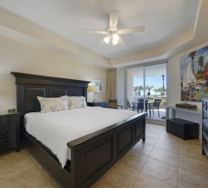 After sunset walks along the shore, return here to recharge in comfort and wake ready for another perfect Destin day.