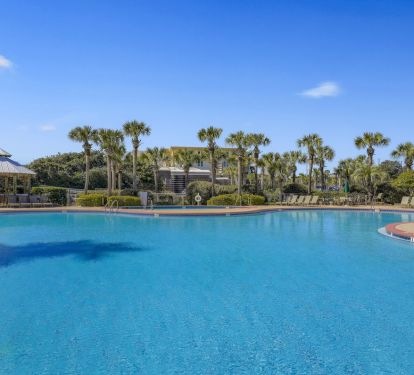 Spend your mornings relaxing by the expansive Gulf front pool before walking directly onto one of the most beautiful beaches along the Emerald Coast.