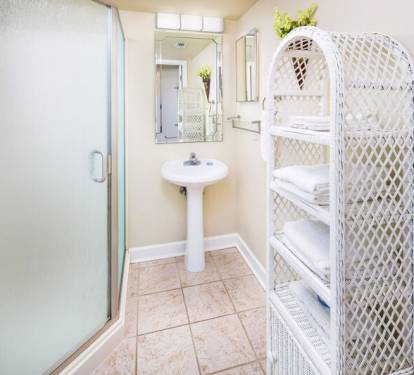 Hallway Bathroom - 
Pelican Isle 308 Fort Walton Beach Okaloosa Island Vacation Rentals