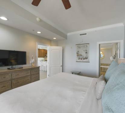 Master suite