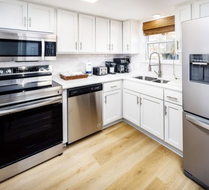 Kitchen Second Level -
Sandollar Townhomes Unit 6 Miramar Beach Destin Florida Vacation Beach House Rentals