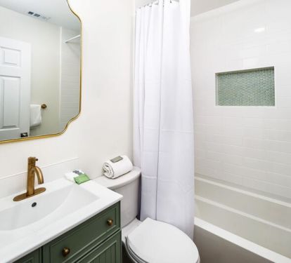 Second Bathroom Third Level - 
Sandollar Townhomes Unit 6 Miramar Beach Destin Florida Vacation Beach House Rentals