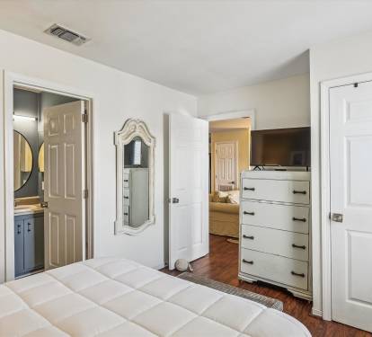 Master bedroom suite