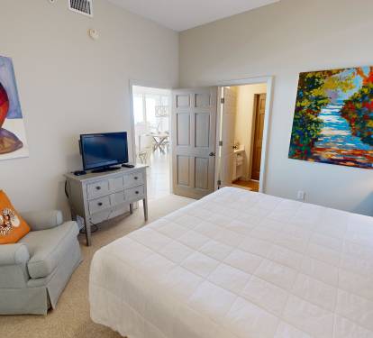 Guest Bedroom 1