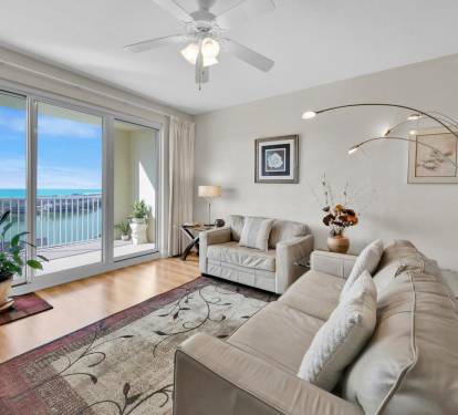 Living Room 1 Part 3
