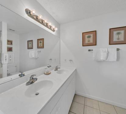Master Bathroom 1 Part 1