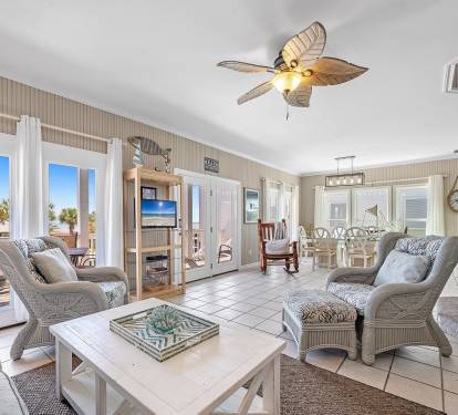 Hayley House at Beachside_3