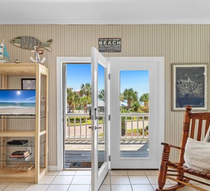 Hayley House at Beachside_8