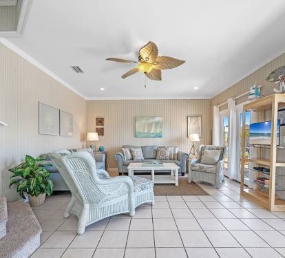 Hayley House at Beachside_9