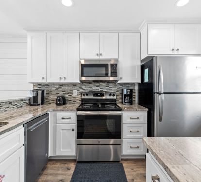 Fully Equipped & Spacious Kitchen!