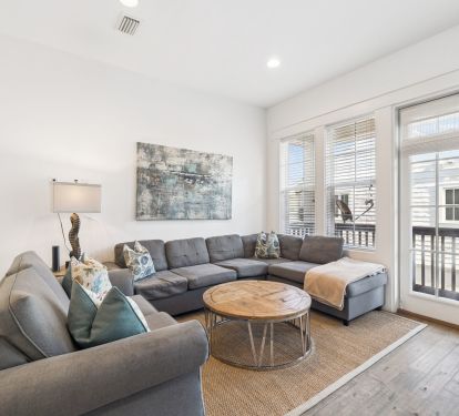 Ample Space to Gather & Entertain!