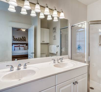 Primary En Suite - Featuring a Walk-in Shower