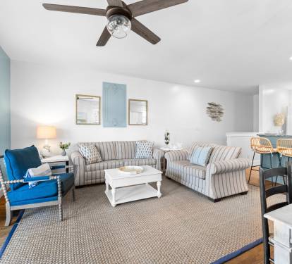 Cozy Up & Enjoy a Movie Night with Friends & Family!