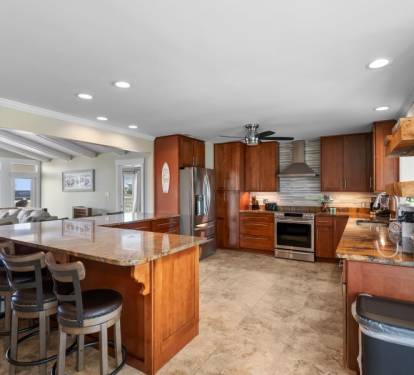 Laguna Beach Daze Kitchen