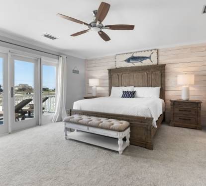 Laguna Beach Daze Primary Bedroom