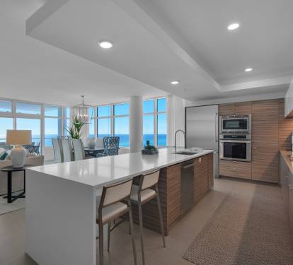 Spacious Kitchen