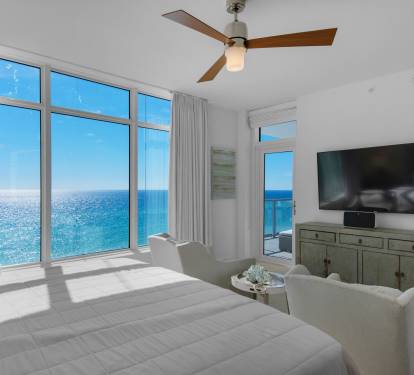Primary Bedroom with Spectacular View