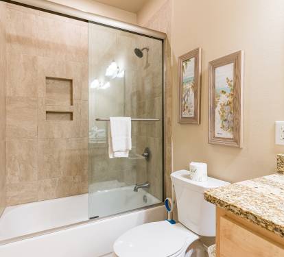 Summer Salt East Bathroom 4