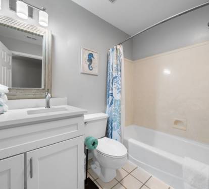 Bonhomme Richard East Bathroom 3