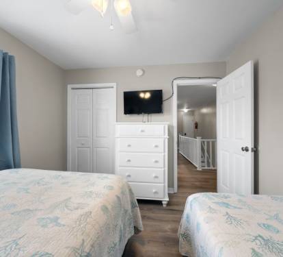 Bonhomme Richard East Bedroom 3