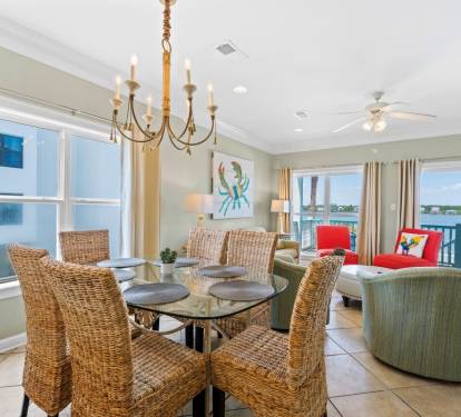 On Golden Pond 8A Dining Table Seats 6