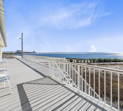 Point House II Deck