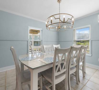 Point House II Dining Table Seats 8