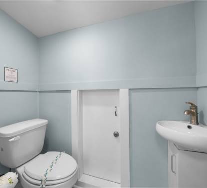 Point House II Powder Room