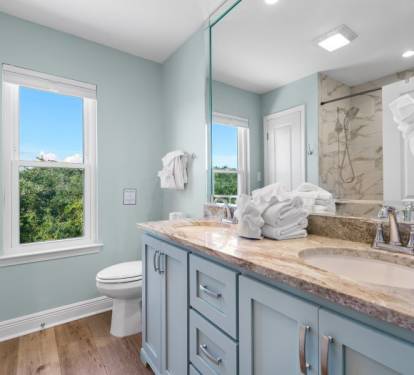 Point House II Bathroom 2