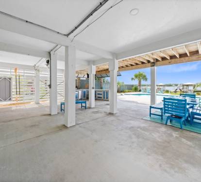His & Hers Covered Entertaining Area