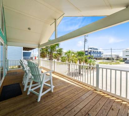 4 Shore Front Deck