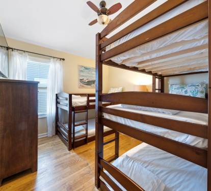 4 Shore Bedroom 3