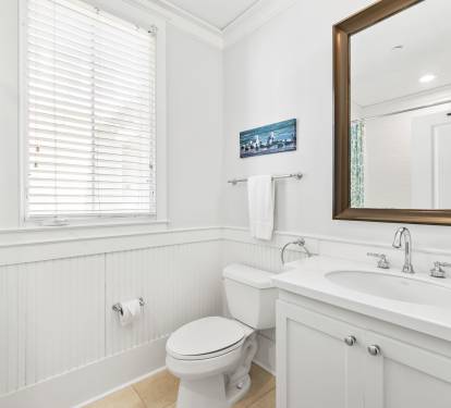1st Floor Guest Bathroom - Single Vanity