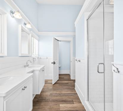 2nd Floor - Primary En-Suite