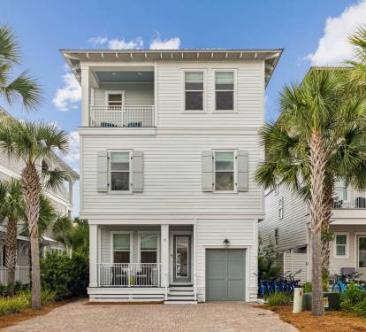 Three Levels of Beach House Bliss!