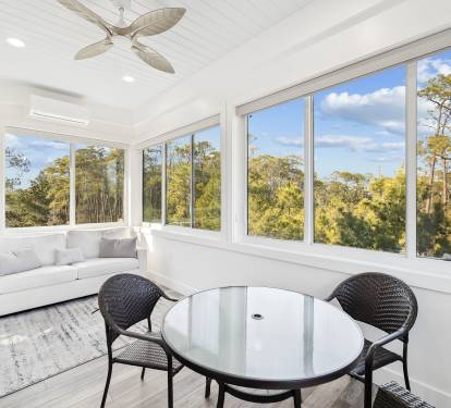 Private Sunroom Off the Primary King Suite!